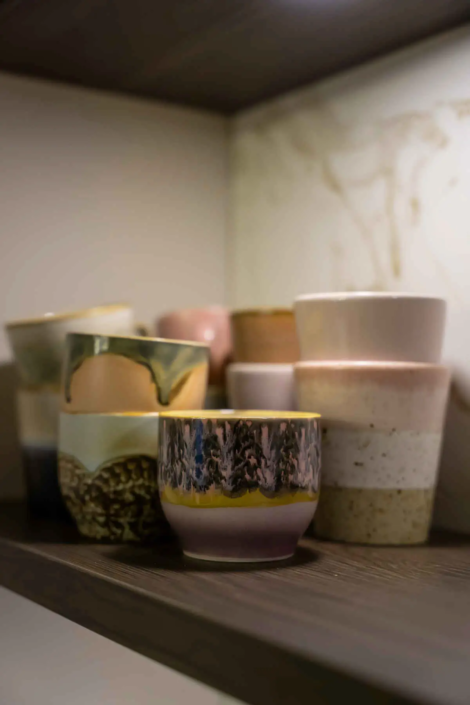 Moderne keuken met bar in Oisterwijk | Schalk Keuken en Bad